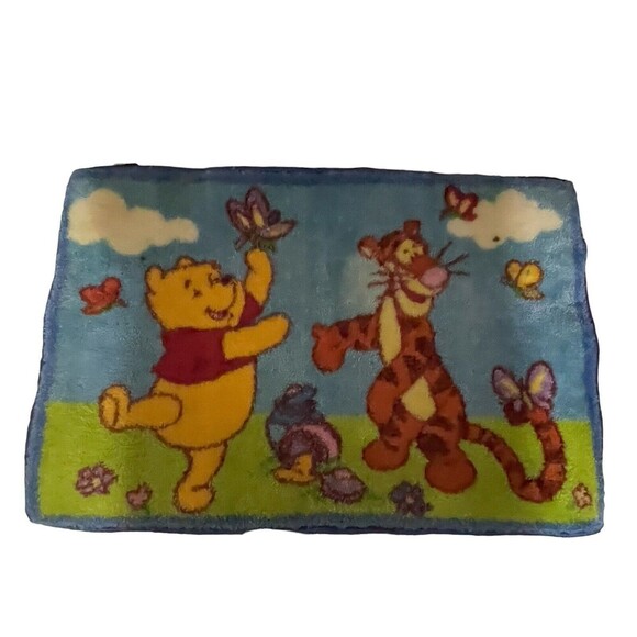 Vintage Winnie The Pooh And Tiger Butterflies Rug 29''x19” RARE - Picture 5 of 13